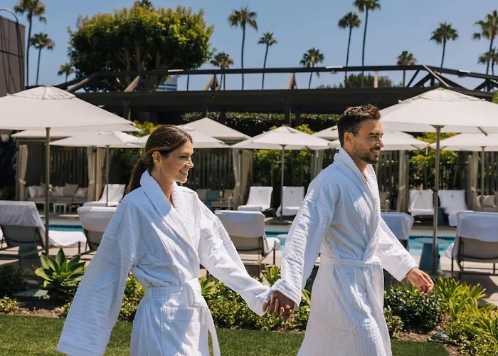 Vea Newport Beach, A Marriott Resort & Spa