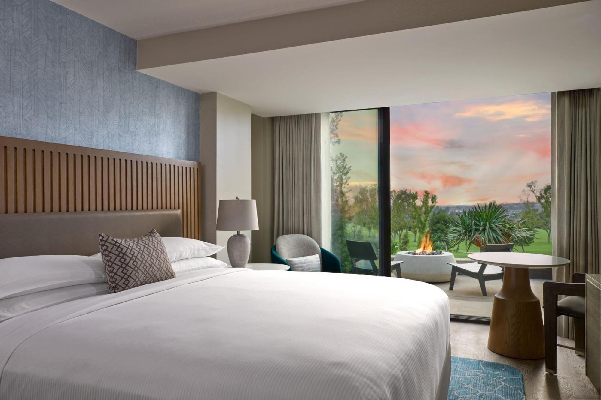 Newport Beach, A Marriott & Hotel Newport Beach