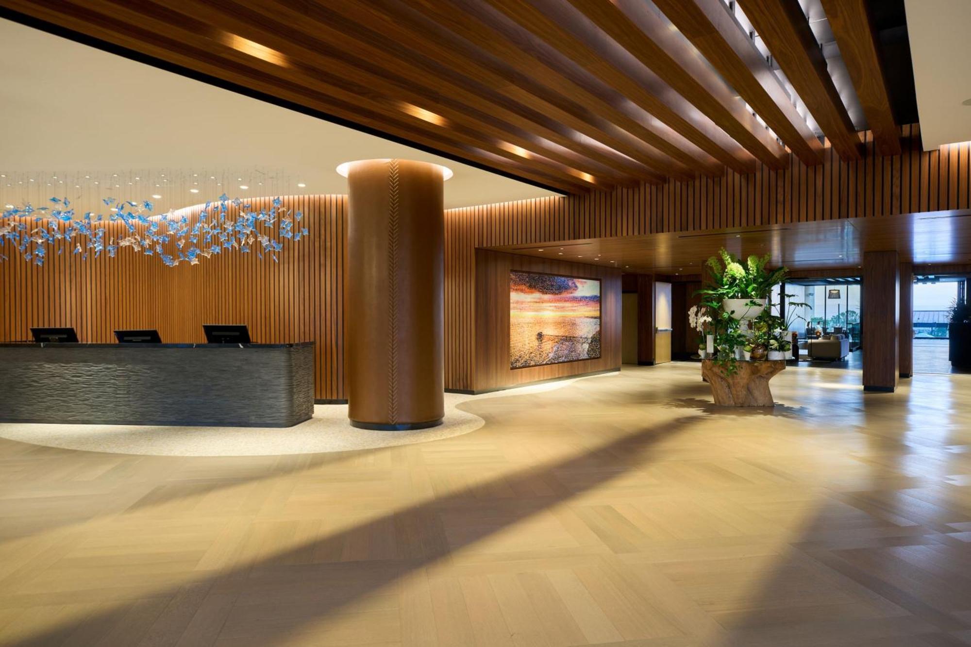 Newport Beach, A Marriott & Hotel