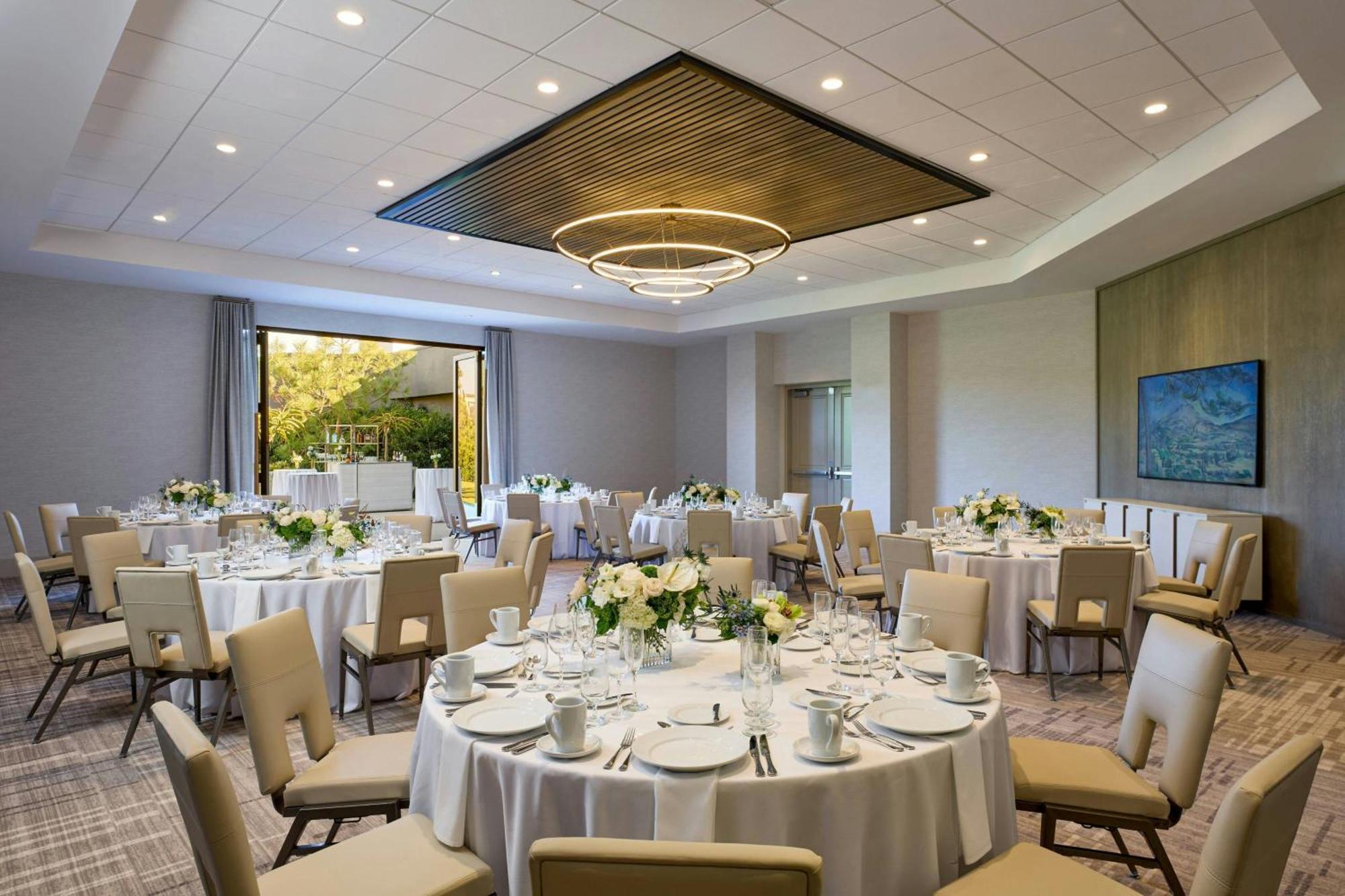Hotel Newport Beach, A Marriott & Newport Beach